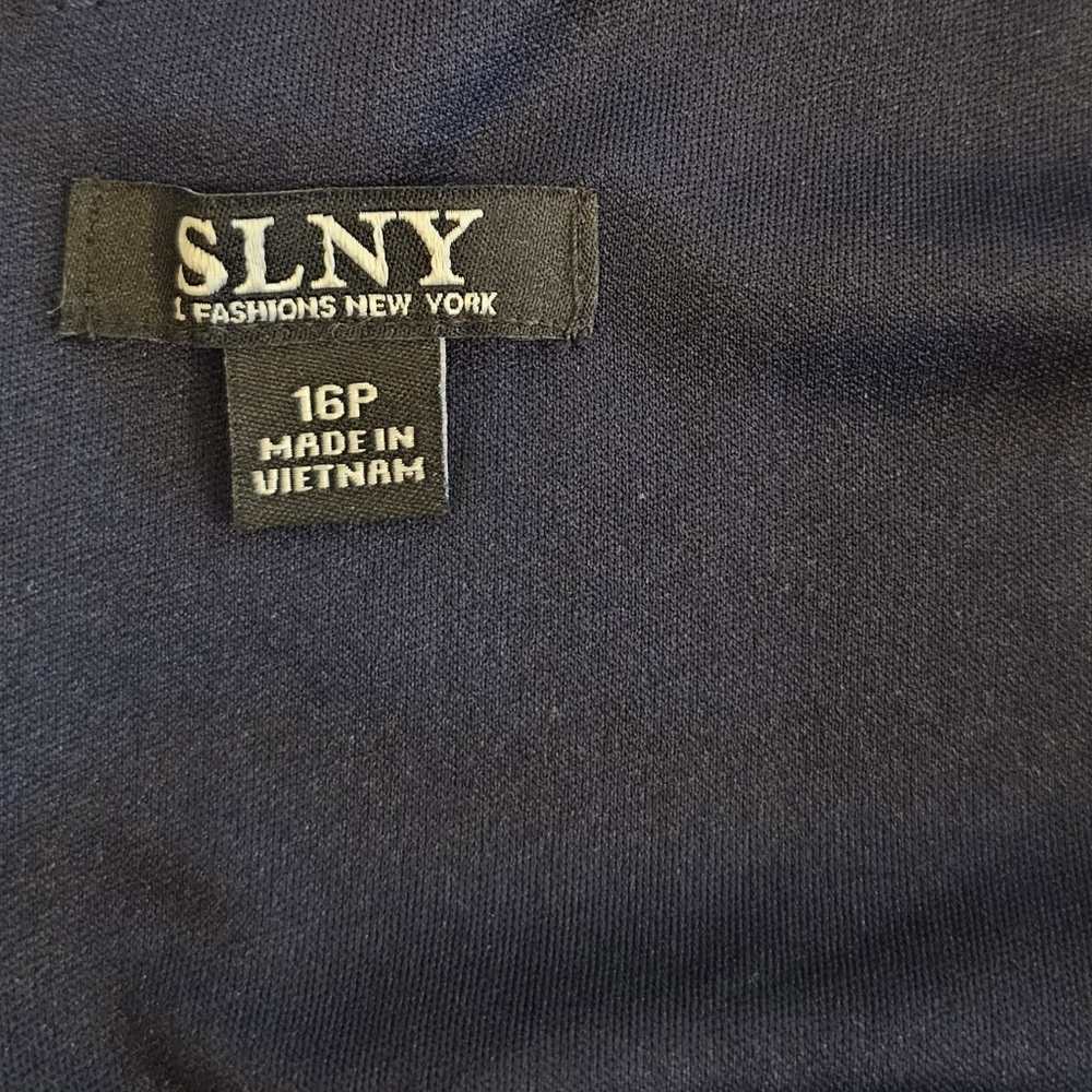 SLNY Navy Floral Mixed-Media Organza Gown - 16P NWT - Picture 10 of 10